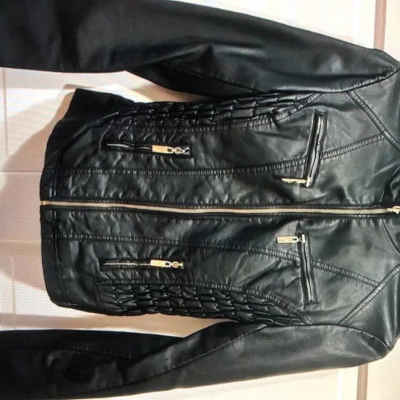 Women’s guess faux leather black moto style jacket with gold accents - Picture 2 of 5
